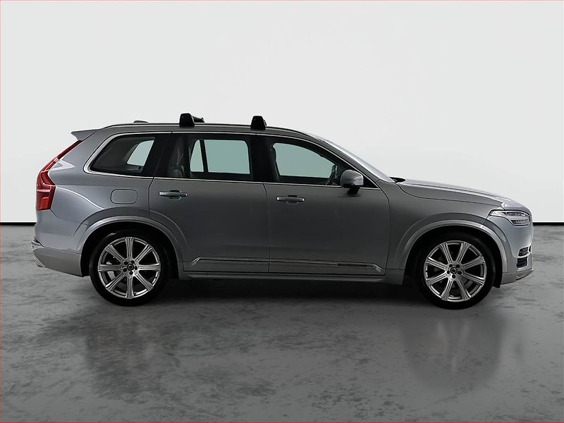 Volvo XC90 (2018) D5 AWD Polestar - fotka 6 z 26