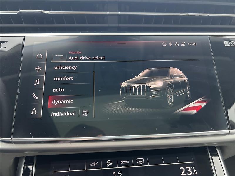 Audi Q7 55 TFSi e,ACC,Pano,DPH,1.Maj - fotka 21 z 29