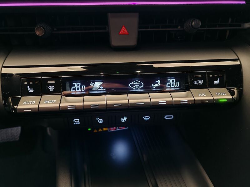 Toyota C-HR 2.0 PHEV 4x2 GR SPORT - fotka 43 z 49