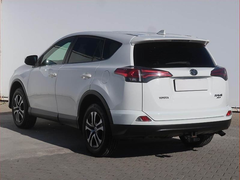 Toyota RAV4 (2017) 2.0 VVT-i, 4X4, Serv.kniha - fotka 4 z 13