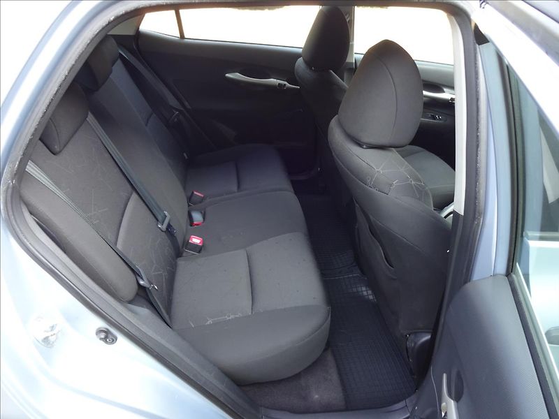 Toyota Auris 1,33 VVTi 74 kW - fotka 24 z 41