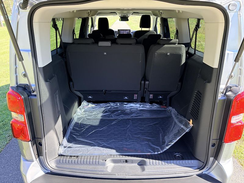 Toyota ProAce Verso 2.2 132KW 8 MÍST, 8AT, L2 - fotka 43 z 46