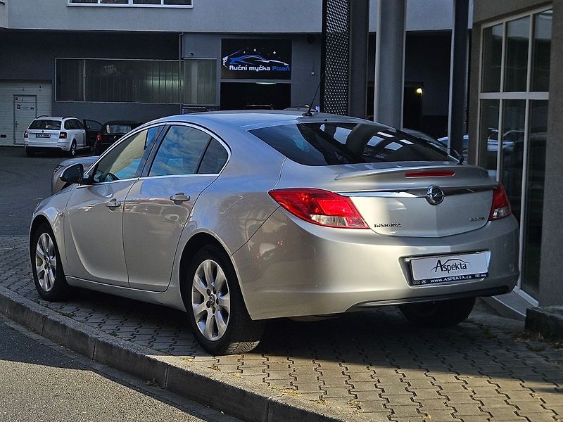 Opel Insignia 1,4T 103kW, Active, 2.maj. - fotka 3 z 34