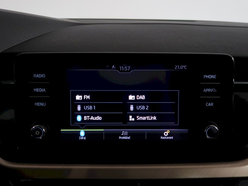 Škoda Scala (2021) STYLE 1.5TSI 110KW - fotka 21 z 35