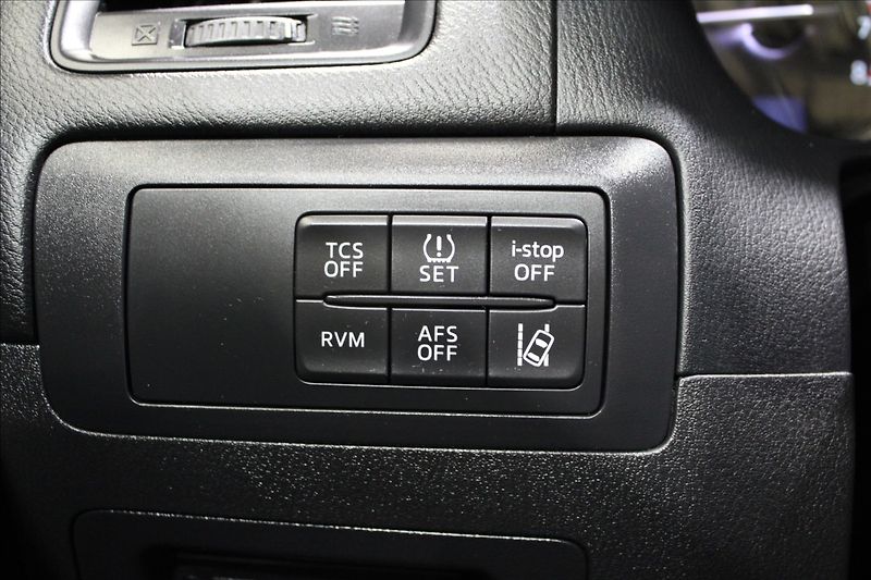 Mazda CX-5 2,0 Skyactiv AWD - fotka 28 z 33