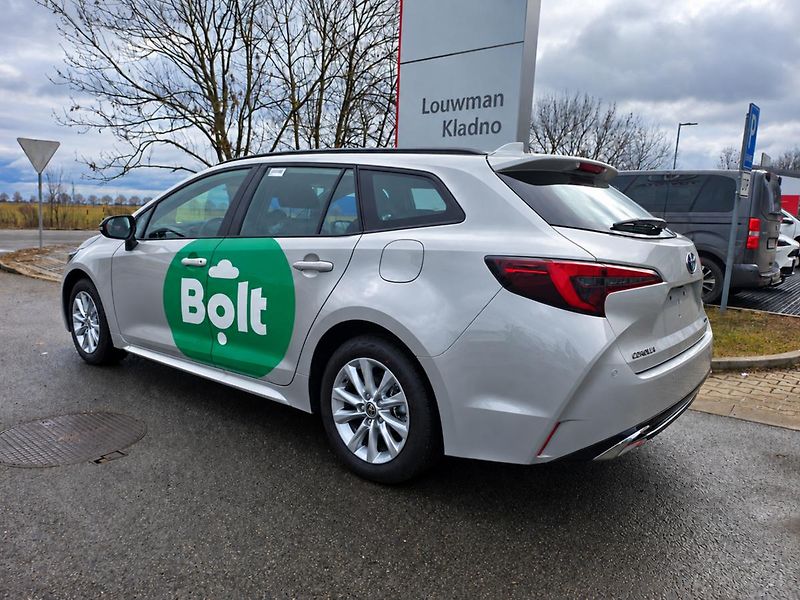 Toyota Corolla 1,8 TS Comfort Tech - fotka 3 z 4