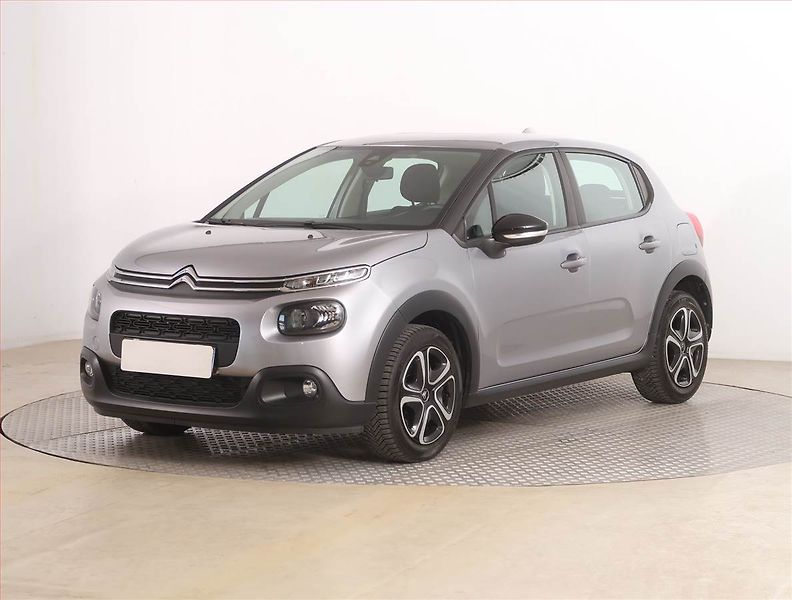 Citroën C3 (2020) Feel 1.2 PureTech, Serv.kniha - fotka 2 z 15