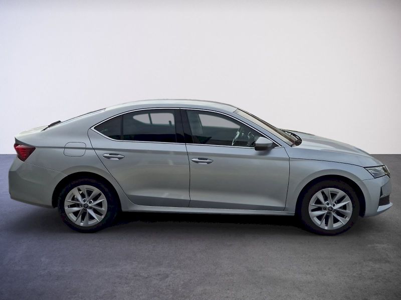Škoda Octavia (2025) Top Selection 1.5TSi M-HEV 110 - fotka 9 z 31