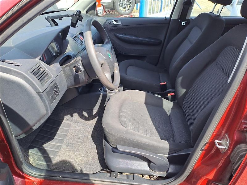 Škoda Fabia 1,9 SDI KLIMATIZACE - fotka 5 z 11