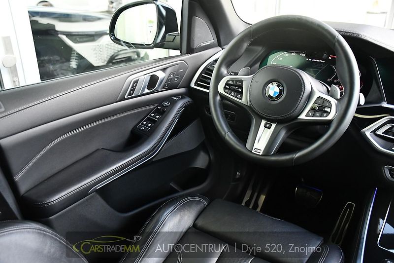 BMW X5 M50d xD M-SPORT HUD ČR 1M - fotka 23 z 67