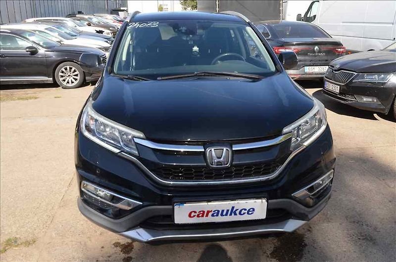 Honda CR-V (2015) 1,6 D - fotka 2 z 26