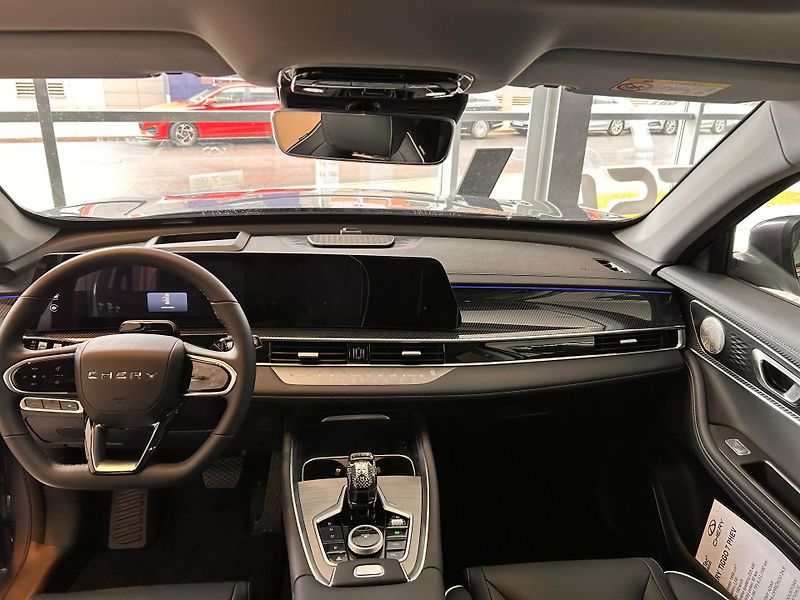 Chery Tiggo 7 PHEV (2025) 1,5 Unique  Unique - fotka 3 z 11