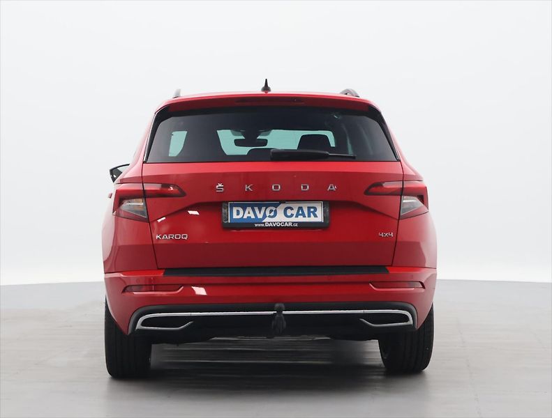 Škoda Karoq 2,0 TSI 140kW DSG Sportline - fotka 6 z 36