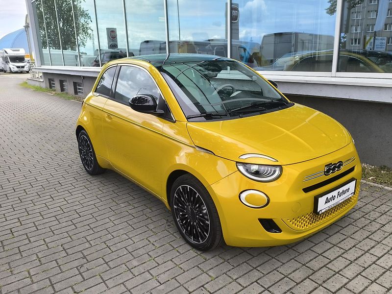 Fiat 500 (2026) Hybrid La Prima 1.0 BSG - fotka 31 z 39