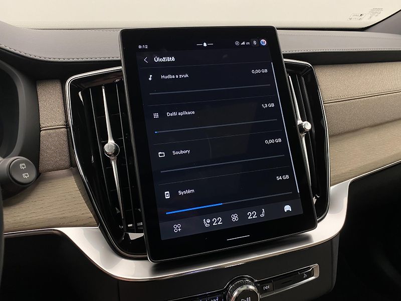 Volvo XC90 (2026) T8 AWD Plug-in DARK PLUS 7m - fotka 64 z 66