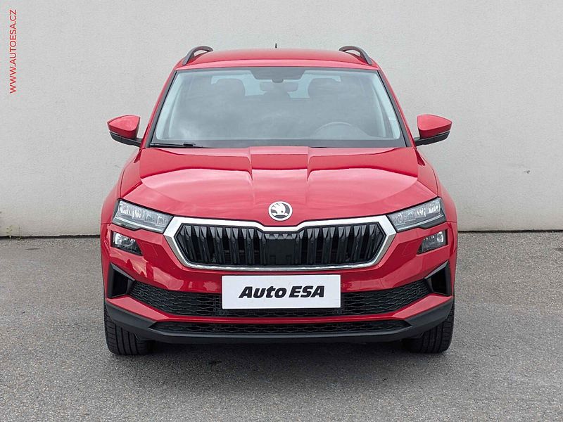 Škoda Karoq (2022) 1.5 TSi, ČR - fotka 2 z 18