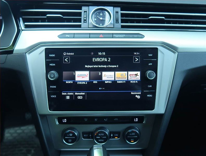 Volkswagen Passat (2018) Comfortline 2.0 TDI, Automat - fotka 12 z 20