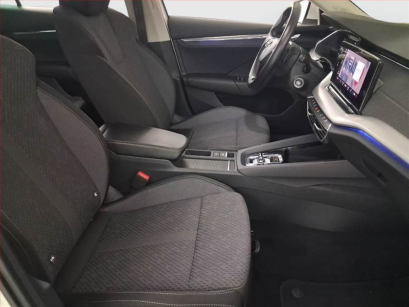 Škoda Octavia (2020) Ambition Plus 2.0 TDI, Automat - fotka 9 z 16