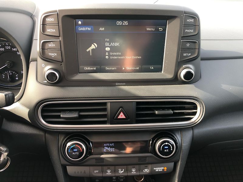 Hyundai Kona 1,6 CRDI 4x4 AT - fotka 19 z 27