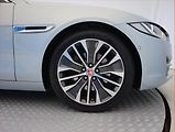 Jaguar XE (2015) E-Performance, Navi, Xenony - náhled 15