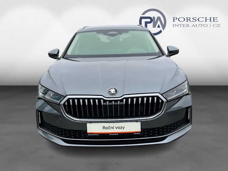 Škoda Superb L&K 2,0TDi 142 4X4 DSG - fotka 3 z 26