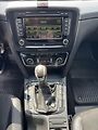 Škoda Superb 2,0TDi 4x4 KOMBI - náhled 24