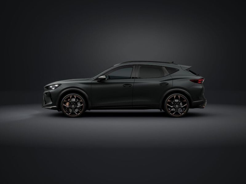 Cupra Formentor (2026) 2.5TSI 287kW DSG 4WD - fotka 2 z 6