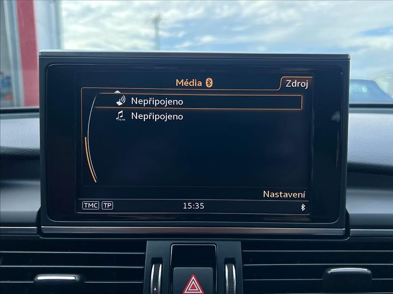 Audi A7 3,0 TDi S-line QUATTRO / LED - fotka 31 z 54