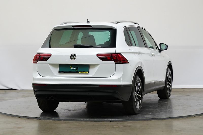 Volkswagen Tiguan - fotka 2 z 27