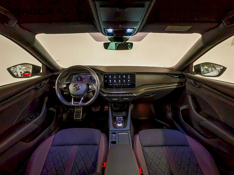 Škoda Octavia (2023) Combi 2.0 TSI 180 kW DSG RS - fotka 5 z 30