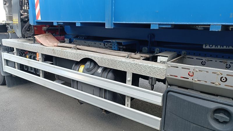 DAF LF LF290 Nosič kont.+RUKA Palfi. - fotka 19 z 27