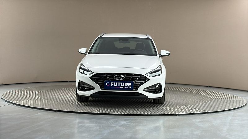 Hyundai i30 1.5 T-GDI Smart Kombi - fotka 3 z 26