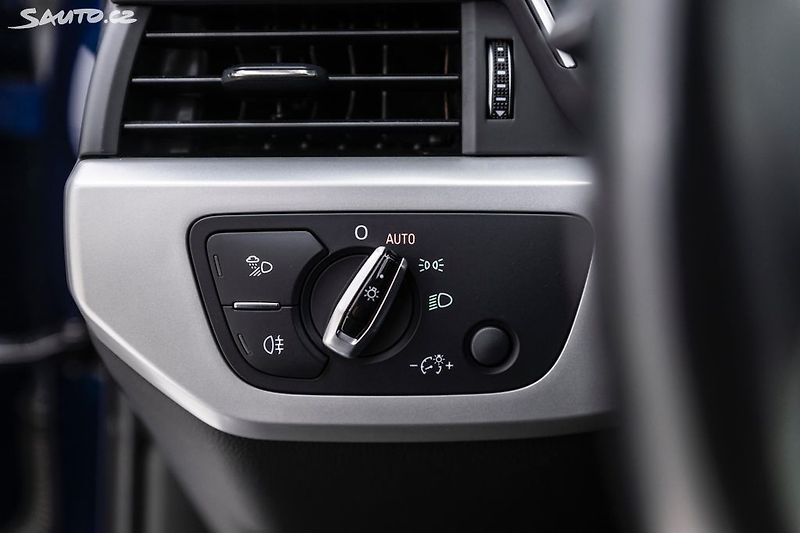 Audi A4 2.0 TDI quattro*Servis - fotka 29 z 43