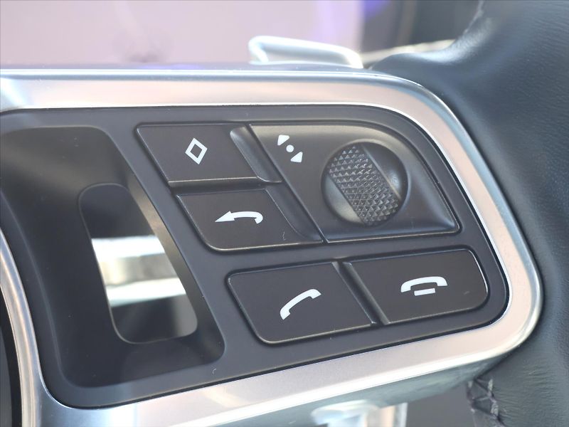 Porsche Cayenne 3,0 EHV 340kW Platinum DPH - fotka 26 z 48