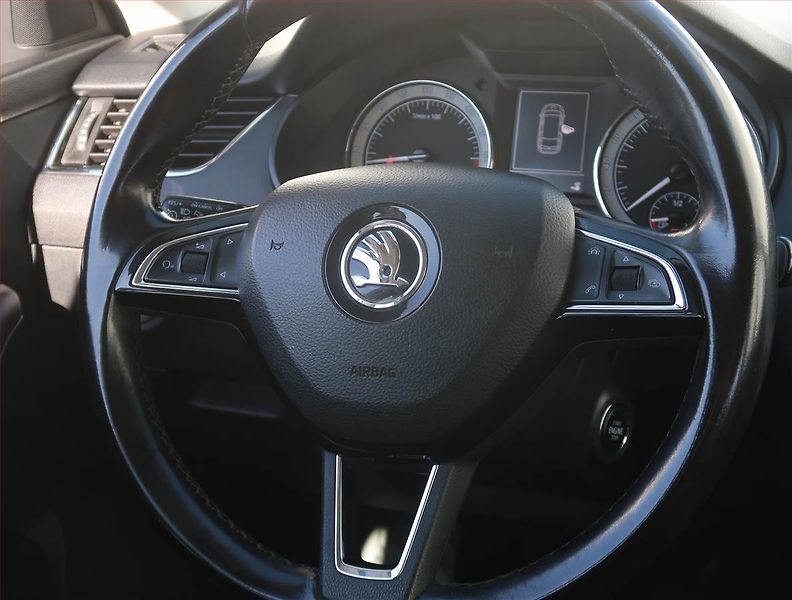 Škoda Octavia (2018) Style 2.0 TDI, Tempomat - fotka 21 z 21
