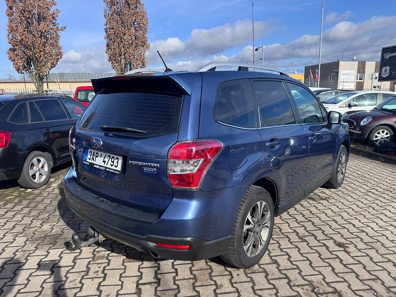 Subaru Forester (2013) 4X4 2,0D 108 KW TAŽNÉ 2.MAJ - fotka 5 z 50