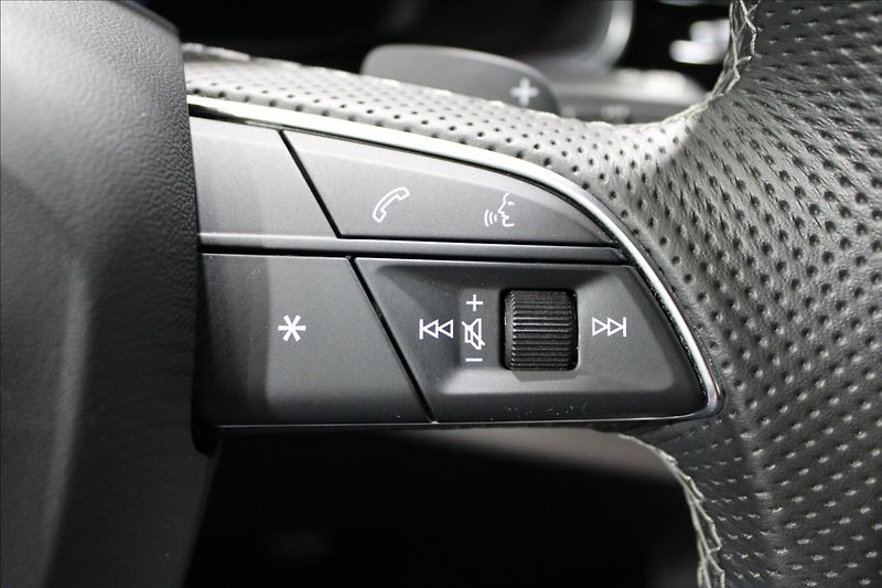 Audi Q7 3,0 TDI quattro  S line - fotka 21 z 37