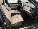 Volvo XC90 (2026) B5 AWD AUT DARK PLUS 7míst - náhled 24