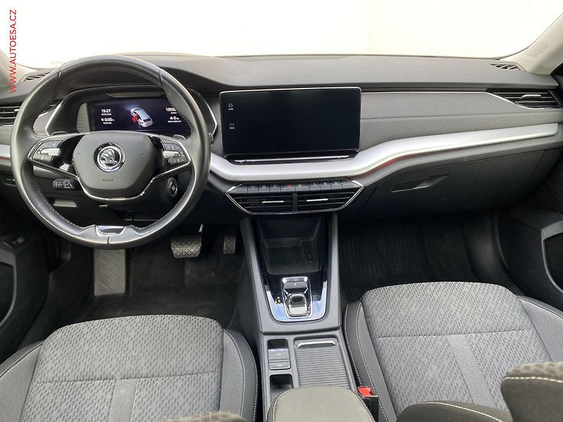 Škoda Octavia (2020) 2.0 TDi, Style, DSG, TZ, +ALU - fotka 8 z 22