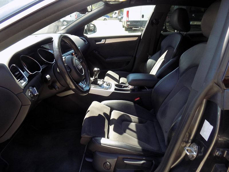 Audi A5 2,0 TDI S-LINE, ALCANTARA, TOP - fotka 20 z 50