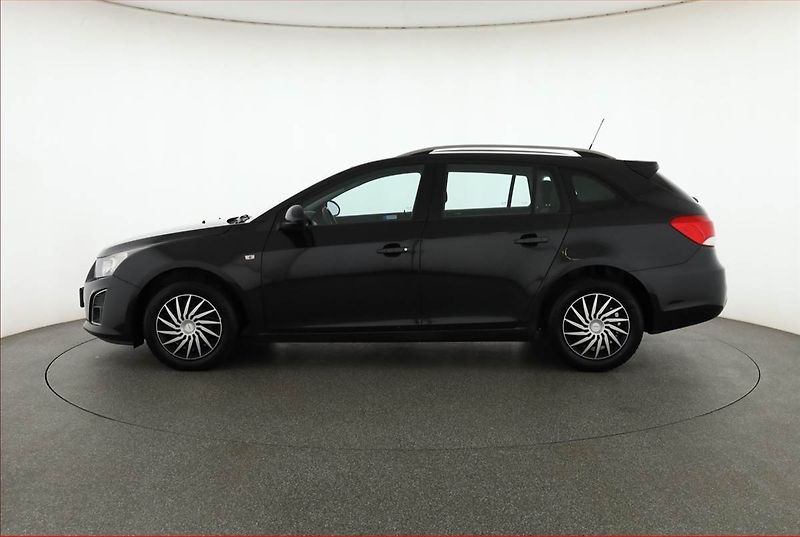 Chevrolet Cruze (2013) 1.6 i 16V, ČR,1.maj - fotka 3 z 12
