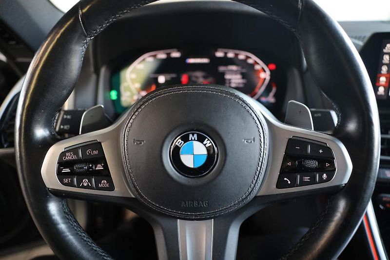 BMW Řada 8 M850i xDrive Gran Coupé - fotka 30 z 30