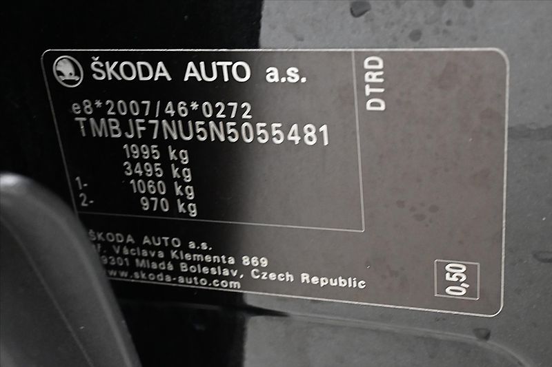 Škoda Karoq 2,0 TDI 85 kW Clever NAVI Záru - fotka 12 z 31