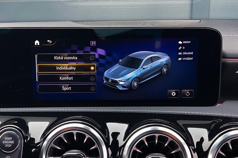 Mercedes-Benz CLA (2022) AMG CLA 45 s 4Matic+ - fotka 81 z 121