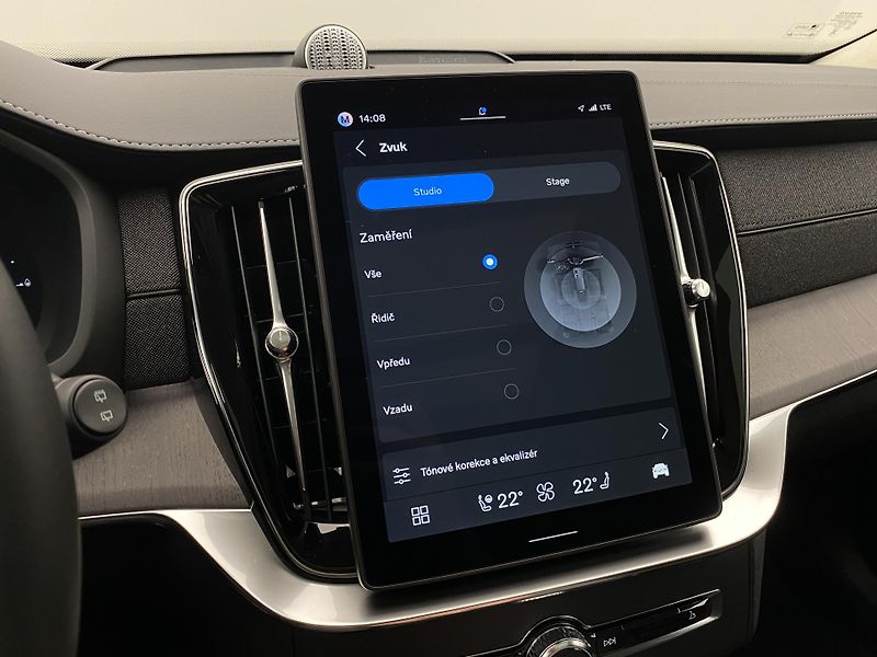 Volvo XC90 (2026) T8 AWD RECHARGE DARK ULTRA - fotka 64 z 76