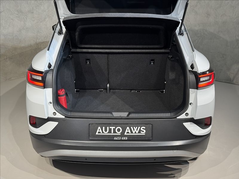Volkswagen ID.4 125kW Pure LED PDC ACC - fotka 13 z 46