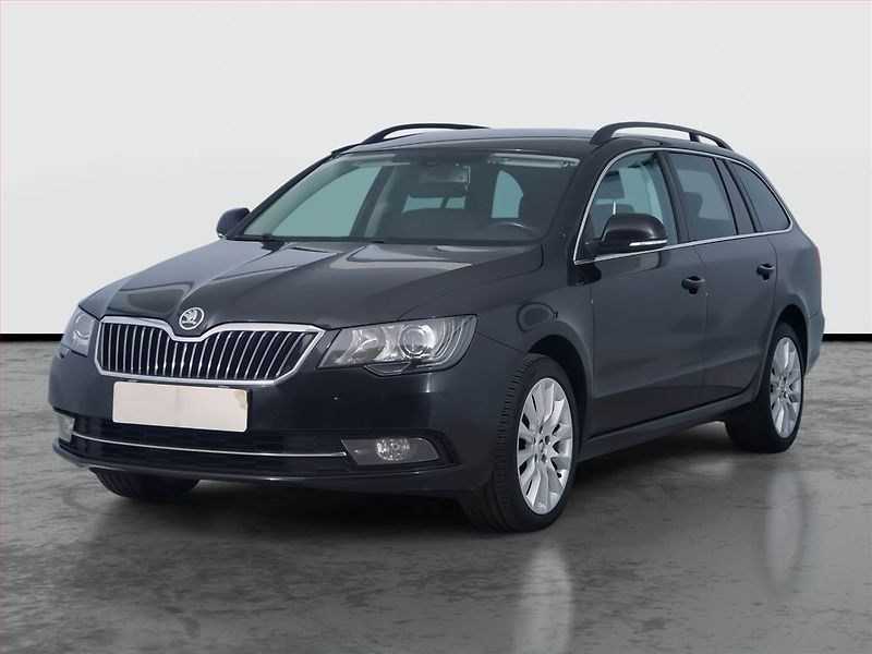 Škoda Superb (2014) Comfort 2.0 TDI, Automat - fotka 2 z 20