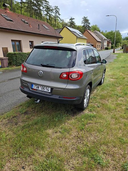 Volkswagen Tiguan - fotka 6 z 14