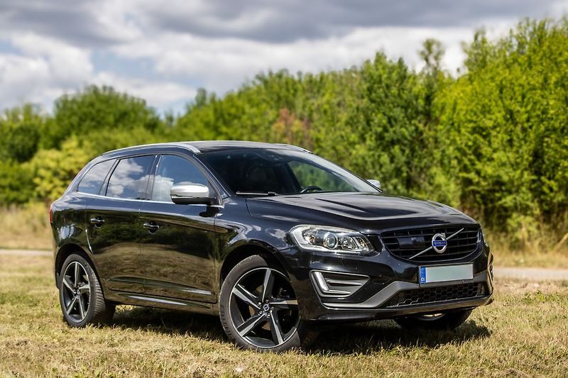 Volvo XC60 Rdesign, nový motor v záruce - fotka 3 z 33