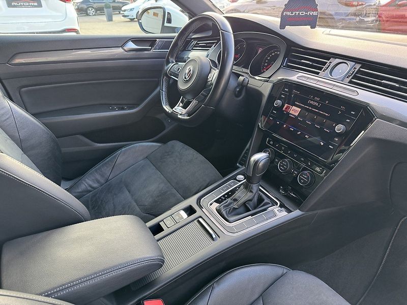 Volkswagen Arteon (2019) 2.0TDi DSG 140kW R-Line - fotka 16 z 50